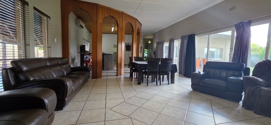 3 Bedroom Property for Sale in Middelpos Northern Cape